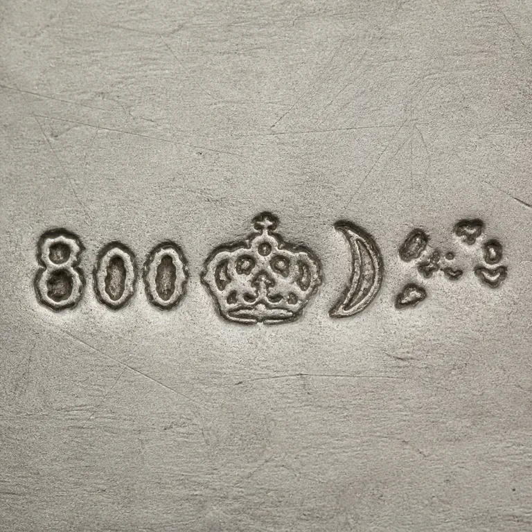 looking for info: Exact 800, crown, crescent, and intentionally disconnected terminal fragments; oxidized reconstruction.