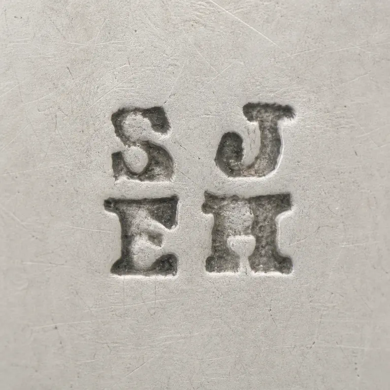 Samuel Jackson & Edward Hickman: Unfilled graphite-gray contour reconstruction of the four-part S/J-like upper and E/H-like lower arrangement in the observed 2x2 layout; oxidized reconstruction.